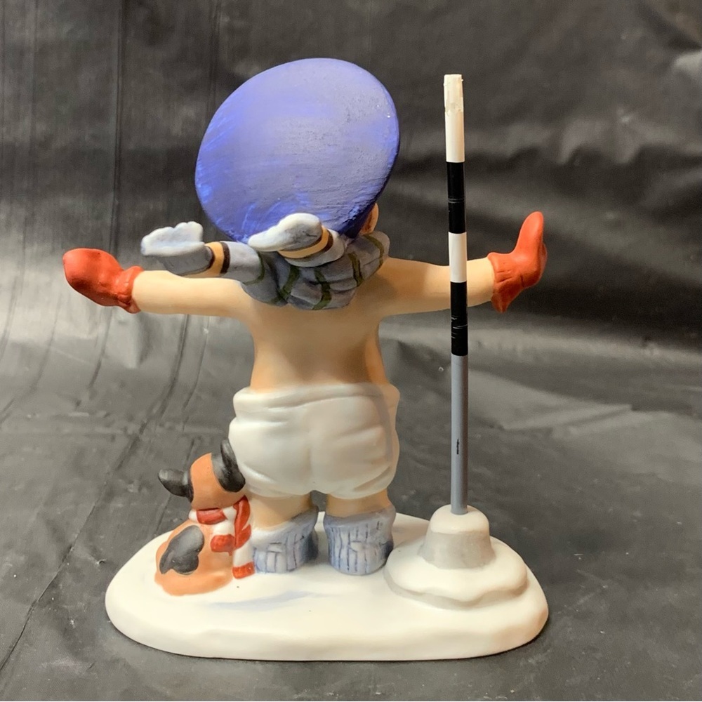 The Heirloom Tradition Winter Guidance Figurine Vintage 1986 Pup Porcelain - Picture 3 of 6